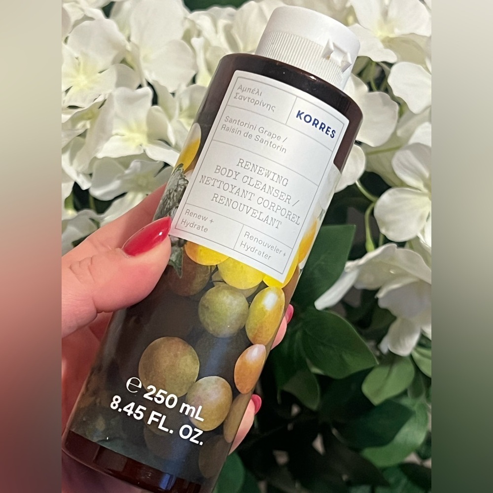 KORRES • RENEWING BODY CLEANSER